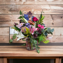 Load image into Gallery viewer, &quot;Extraordinary&quot; Level - Floral Subscription
